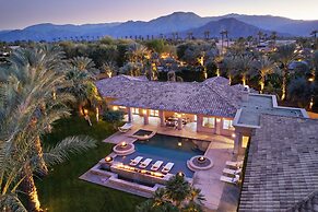 The Date Palm Estate by Avantstay Luxurious Private Retreat!