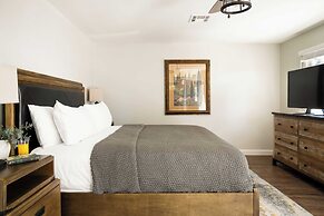 Merlot by Avantstay Exquisite Home w/ Pool and Stunning Patio