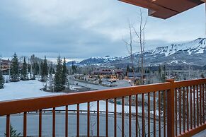 Lorian 8 by Avantstay Relaxing Home Close to Slopes & Hiking Trails