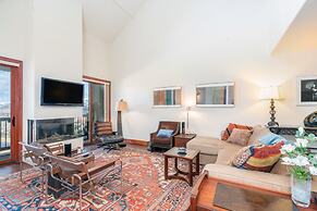 Lorian 8 by Avantstay Relaxing Home Close to Slopes & Hiking Trails