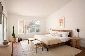 Fauna by Avantstay Desert Oasis With Hot Tub & Incredible Views!