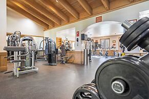 Hawk's Eye by Avantstay Cozy Condo w/ Views & Access to Northstar Reso