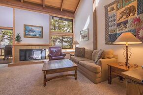 Hawk's Eye by Avantstay Cozy Condo w/ Views & Access to Northstar Reso