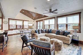 Main Street Escape by Avantstay Stunning Home Right off Main Street w/