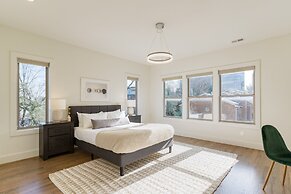 Springsteen by Avantstay Stylish Townhouse in Nashville!