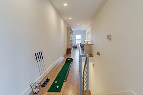 Springsteen by Avantstay Stylish Townhouse in Nashville!