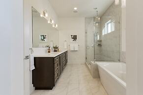 Springsteen by Avantstay Stylish Townhouse in Nashville!