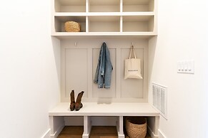 Springsteen by Avantstay Stylish Townhouse in Nashville!