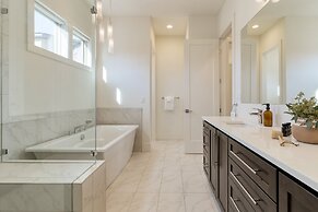 Springsteen by Avantstay Stylish Townhouse in Nashville!