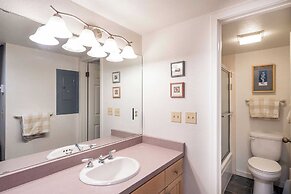 Columbia Place 5 by Avantstay Ski-in/ski-out Unit in Great Location!