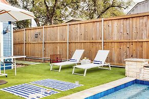 Ramsey by Avantstay Modern Character Home in Austin w/ Pool!