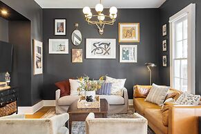 Ramsey by Avantstay Modern Character Home in Austin w/ Pool!