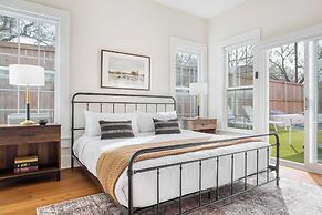 Ramsey by Avantstay Modern Character Home in Austin w/ Pool!