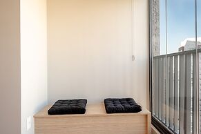 Studio com piscina aq. na Bela Vista