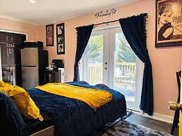 Sweet Home Georgia Amour