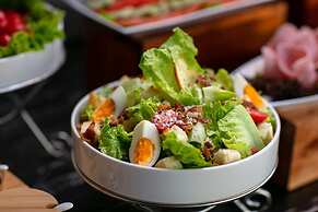 Hanoi Vacanza Premier Hotel