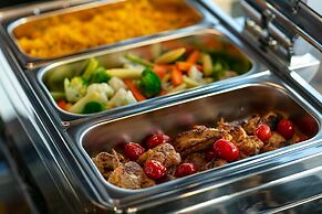 Hanoi Vacanza Premier Hotel