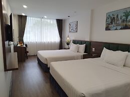Hanoi Vacanza Premier Hotel