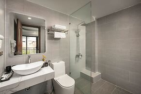 Hanoi Vacanza Premier Hotel