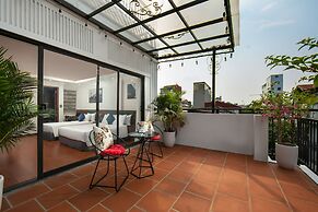 Hanoi Vacanza Premier Hotel