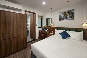 Hanoi Vacanza Premier Hotel