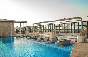 The House Hotel Al Khiran