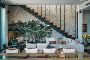 Penthouse Sunset Seabreeze