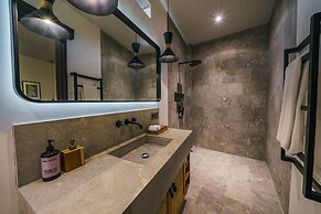 Penthouse Sunset Seabreeze