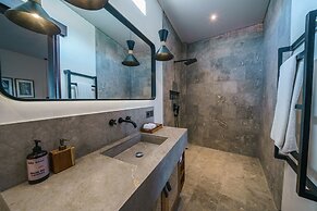 Penthouse Sunset Seabreeze