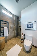 Penthouse Sunset Seabreeze