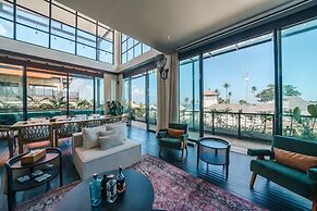 Penthouse Sunset Seabreeze