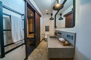 Penthouse Sunset Seabreeze