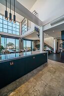 Penthouse Sunset Seabreeze