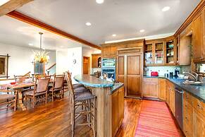 Nordic Retreat 5 Bedrooms PAC-2410 by KBM