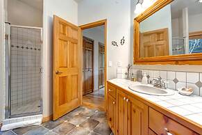 Nordic Retreat 5 Bedrooms PAC-2410 by KBM