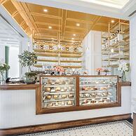 The Plaza Doha, LXR Hotels & Resorts