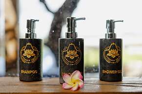 Airsania Ubud Antique Villas