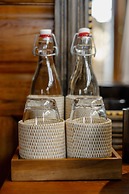 Airsania Ubud Antique Villas