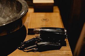 Airsania Ubud Antique Villas