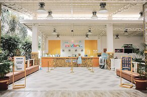 Villa Excellance Beach & Wavepool Resort