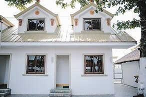 Villa Excellance Beach & Wavepool Resort