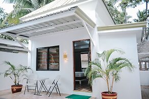 Villa Excellance Beach & Wavepool Resort