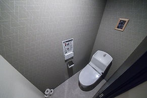 THE PLAZA HOTEL S4W12