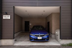 THE PLAZA HOTEL S4W12