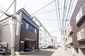 THE PLAZA HOTEL S4W12