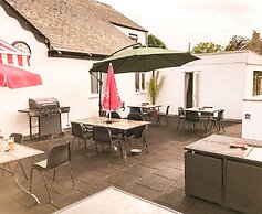 Deers Leap, A Modern new Personal Holiday let