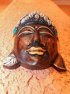 Modern Apartment With Roof Terrace in Athens