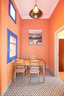 Modern Apartment With Roof Terrace in Athens