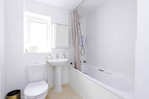 4 Bedroom 3 Bathroom Contractor Home MCR