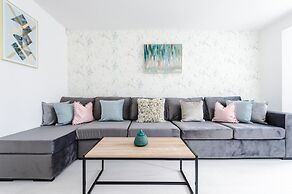 4 Bedroom 3 Bathroom Contractor Home MCR